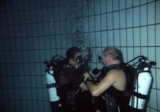  Entrenamiento en un foso con el SCPB 